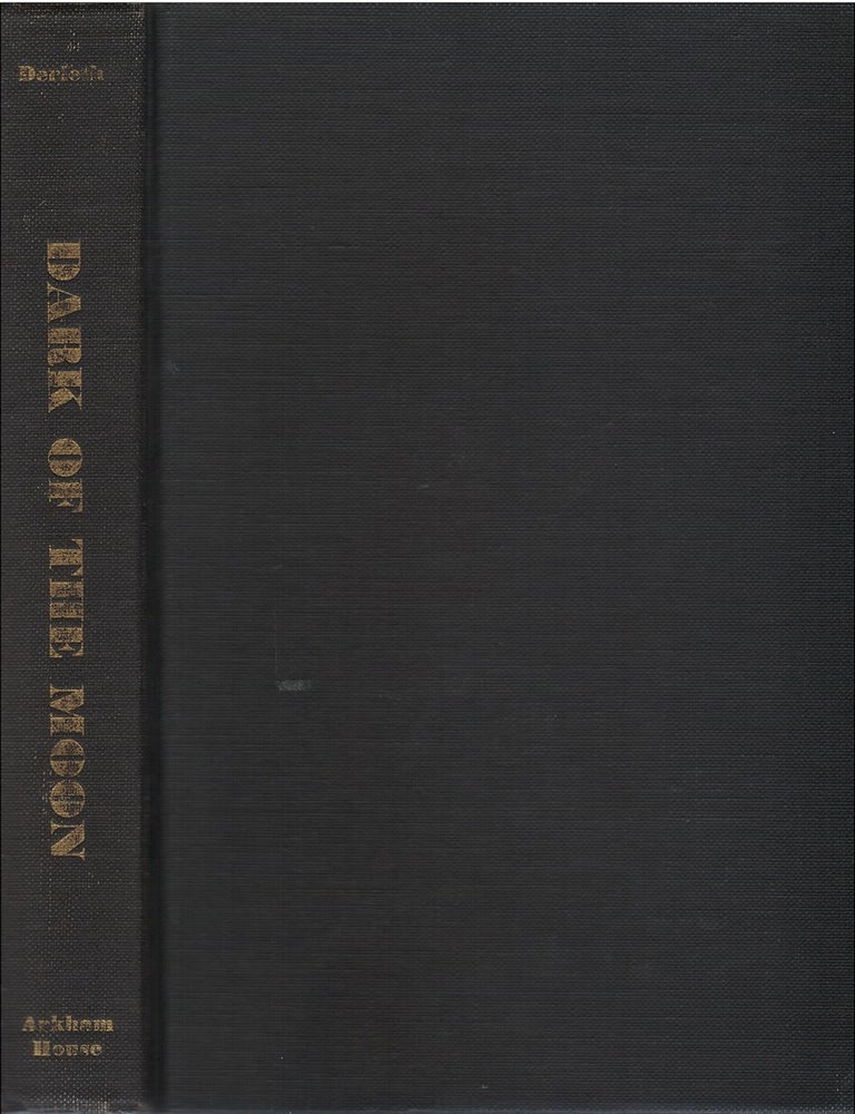Item #00091827 Dark of the Moon: Poems of Fantasy and the Macabre. August Derleth.